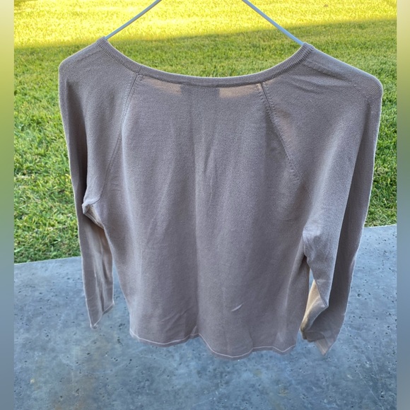 Carmen Marc Valvo Sweater - Picture 3 of 5